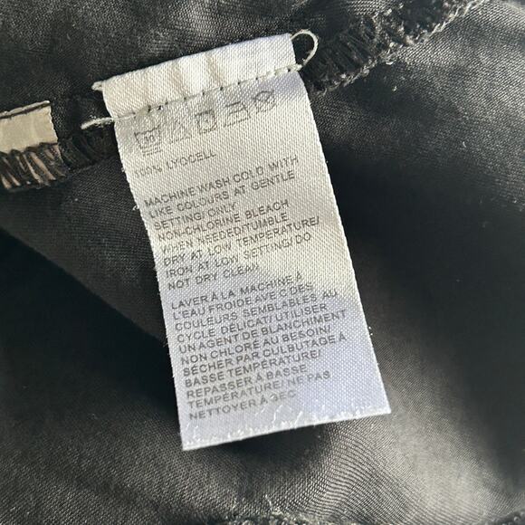 Saks Fifth Avenue Lyocell Ankle Pants M Black Trousers Crop Travel Capsule Women - Picture 3 of 6